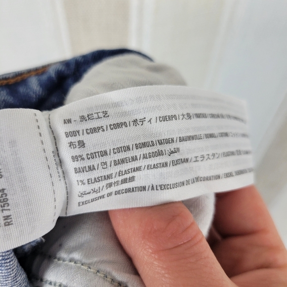 Abercrombie and Fitch Curve Love The Mom High Rise Jeans Blue Size 28/6R - Picture 8 of 10